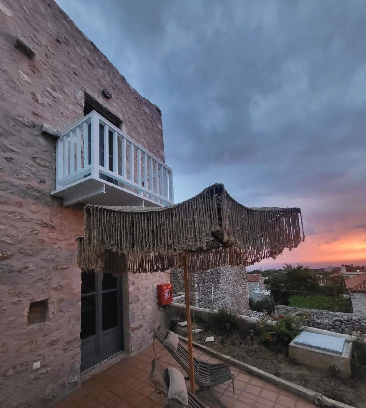 Апартаменты Balcony&Tower Ареополис Экстерьер фото